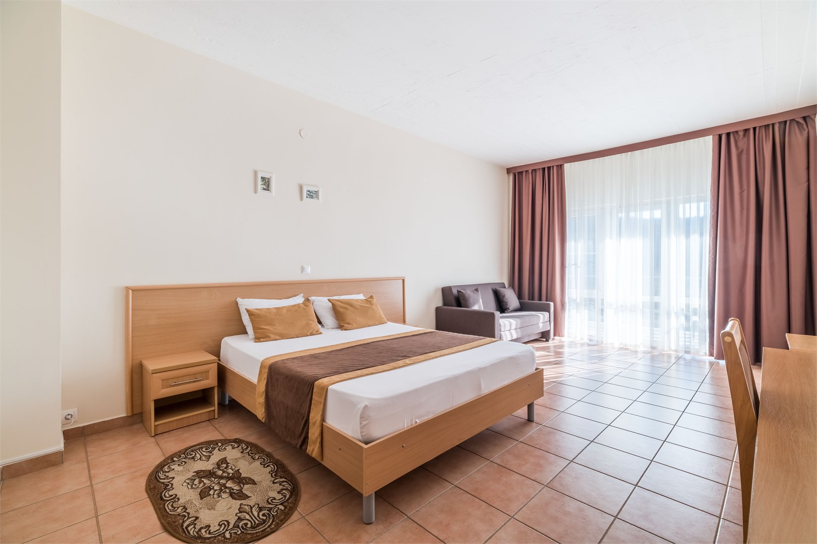 Стандарт улучшенный (с балконом)