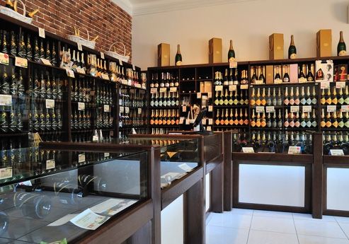 Фирменный магазин №1