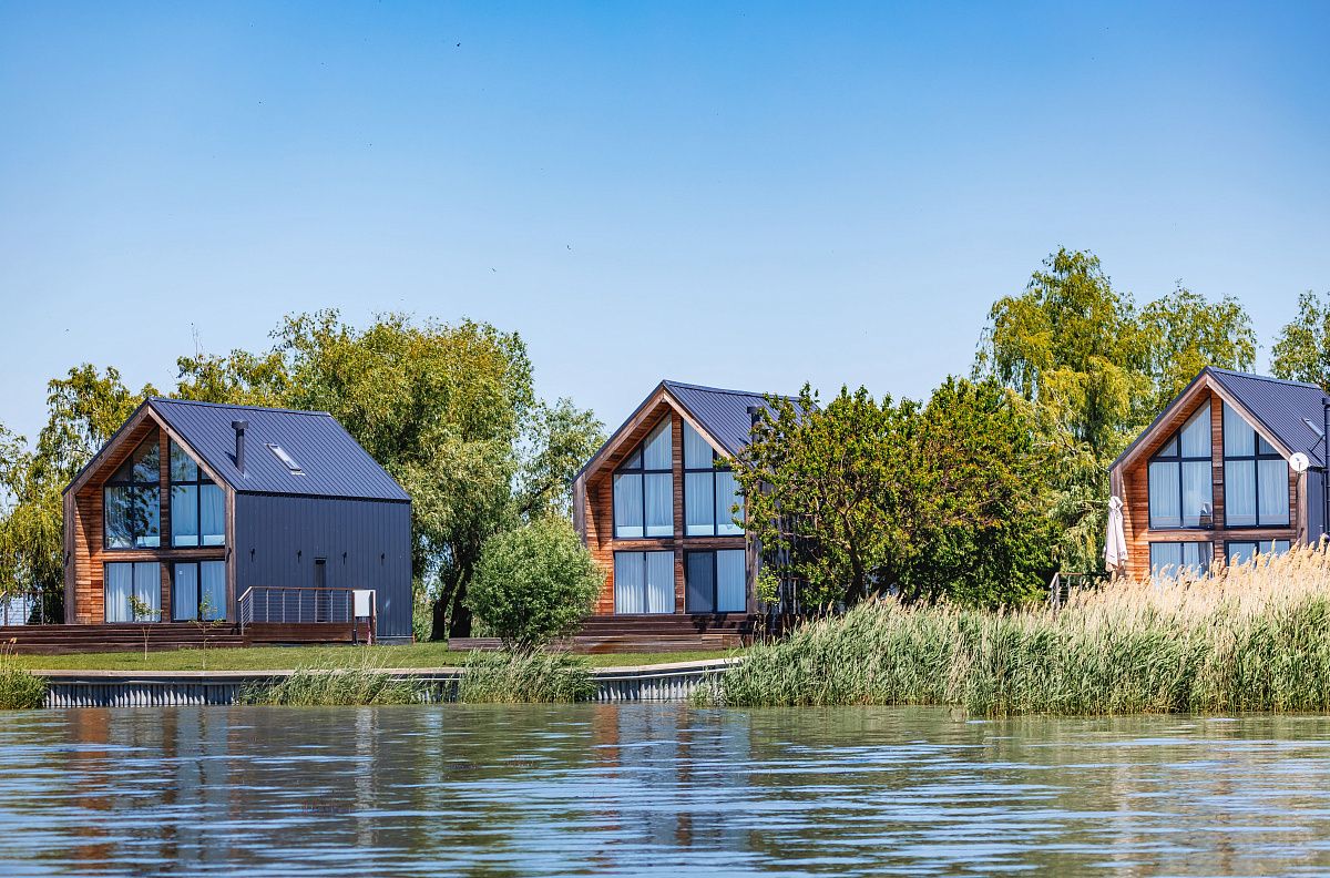 Сафари отель «Abrau Club на Плавнях»